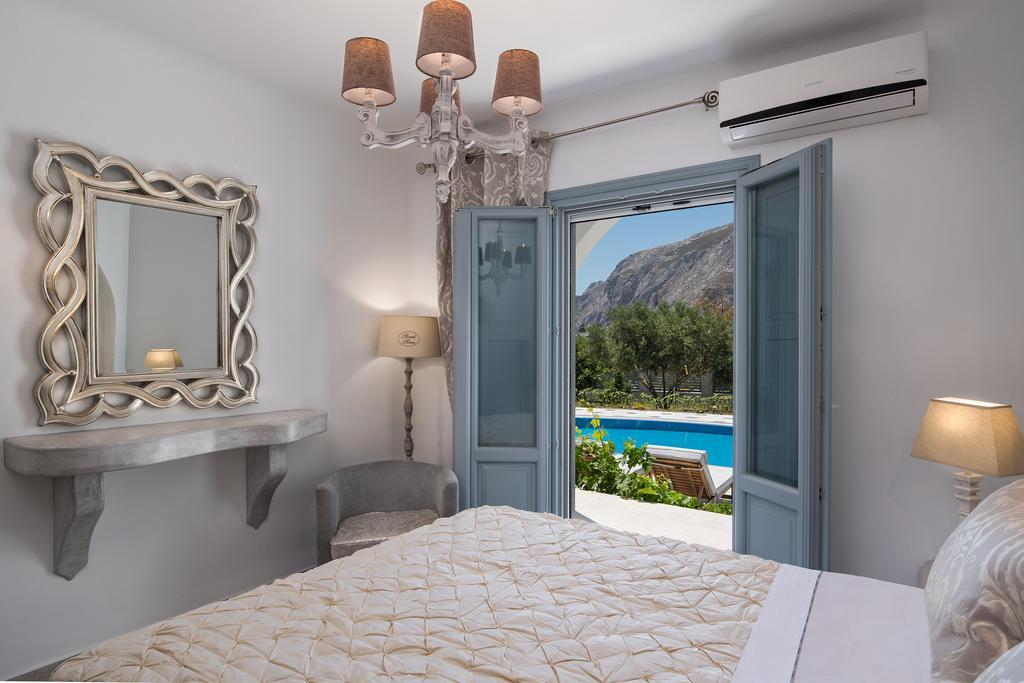 Felicity Luxury Villas Kamári Exterior foto